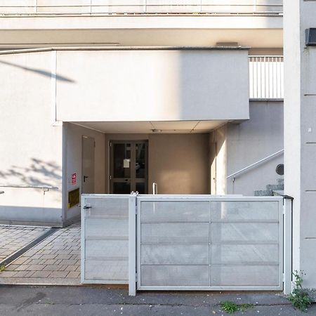 Milano Rogoredo Apt With Terrace! Apartment Exterior foto